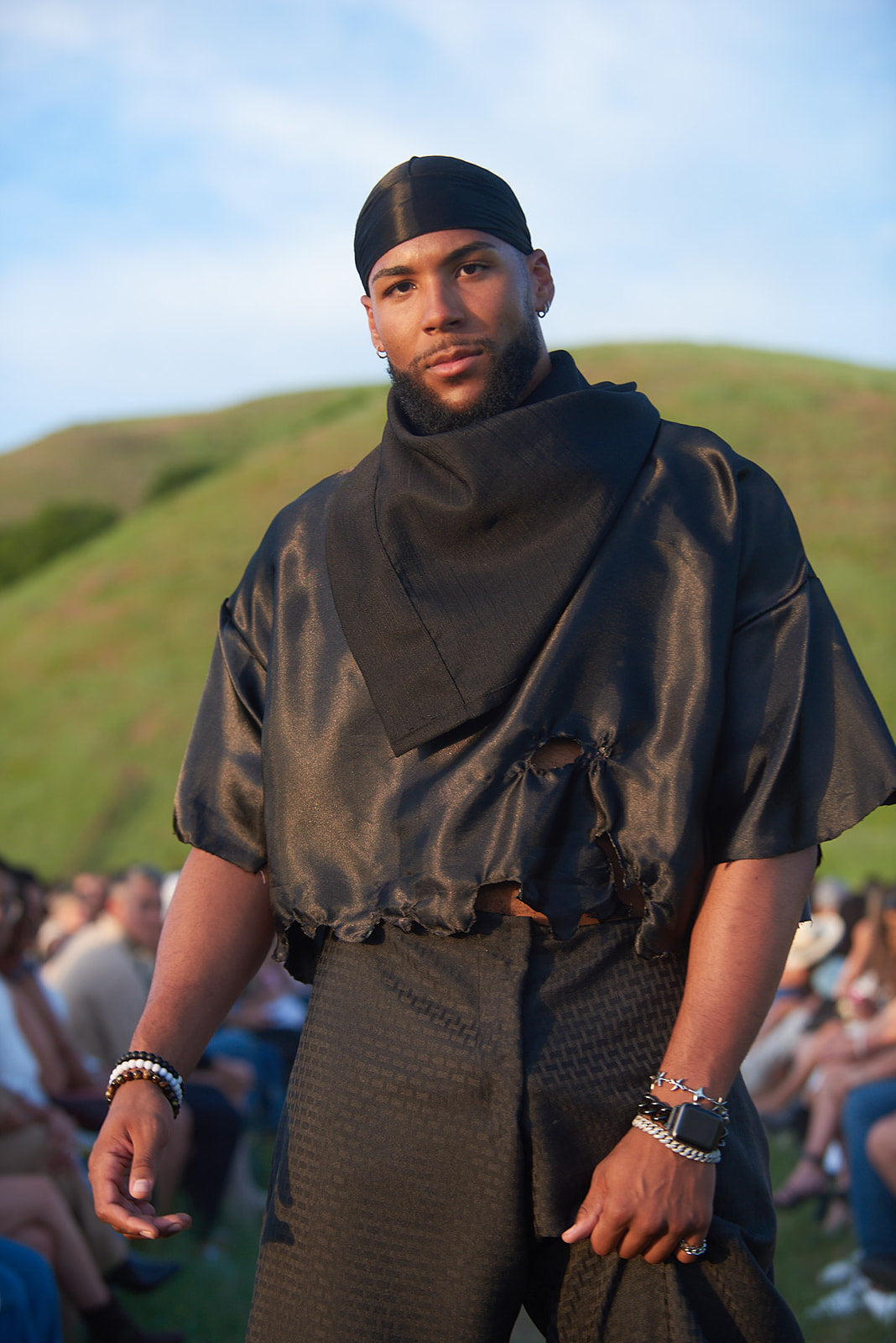 Isaiah Black Distressed Crop Top With Neck Scarf