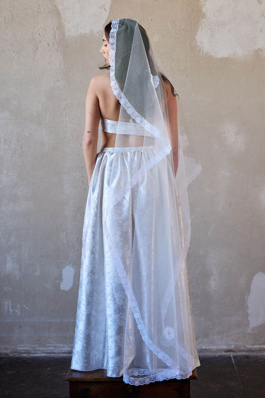 Capri Veil