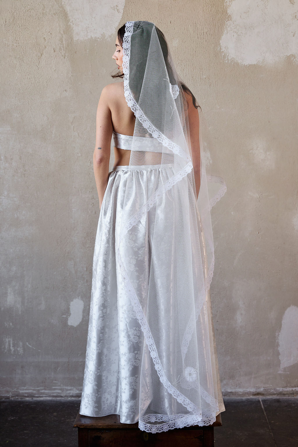Capri Veil