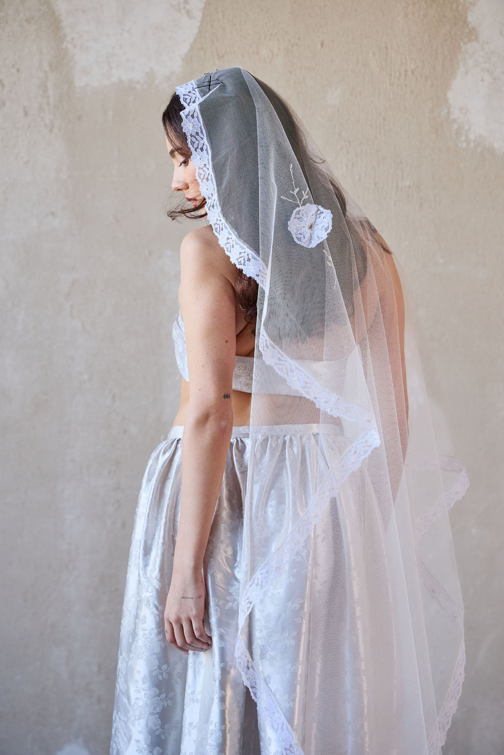 Capri Veil
